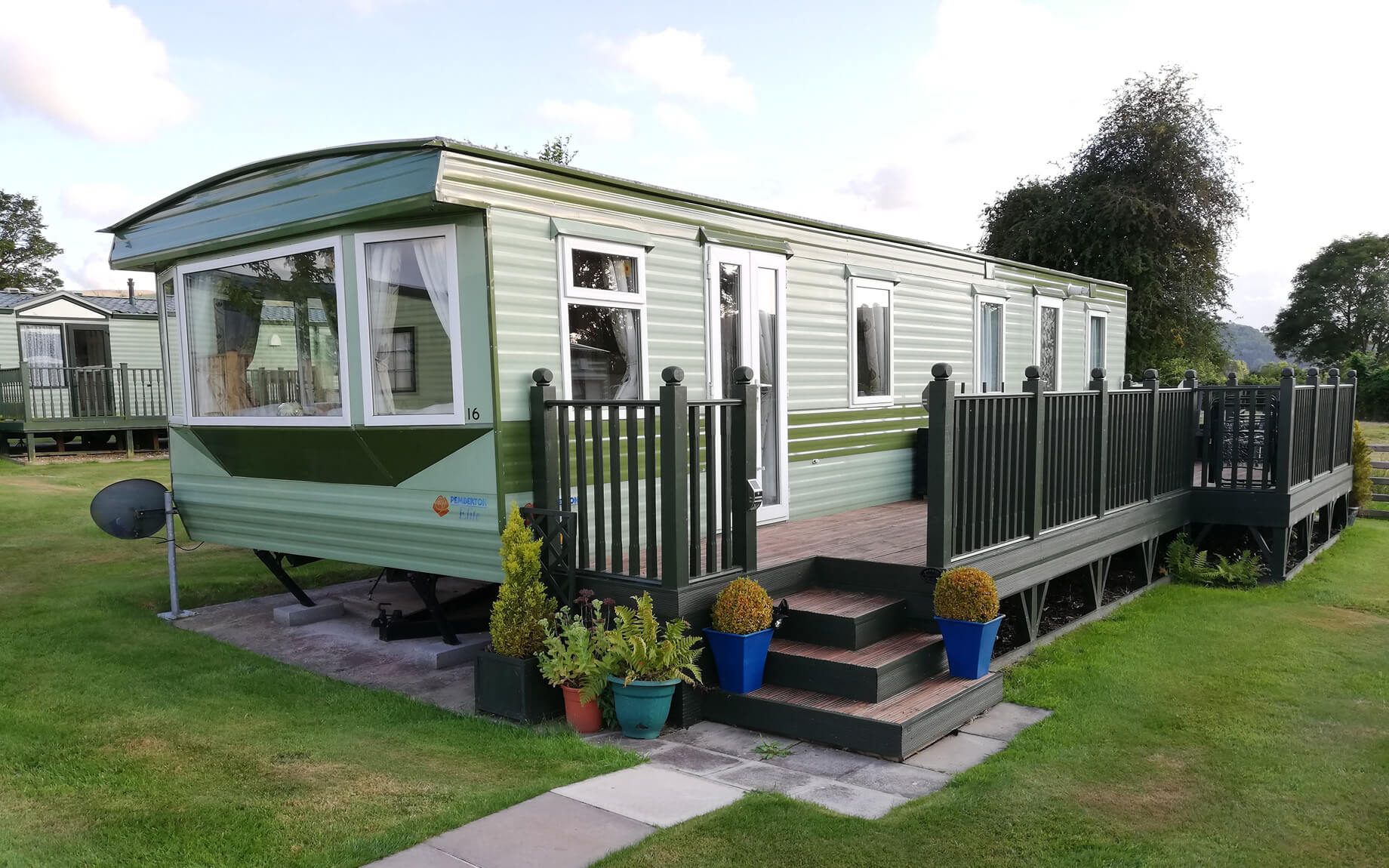 Holiday Home-windows